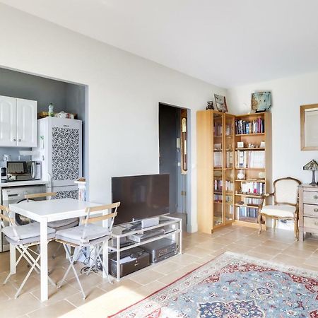Charming Apartment With Terrace By Weekome Paris Eksteriør bilde